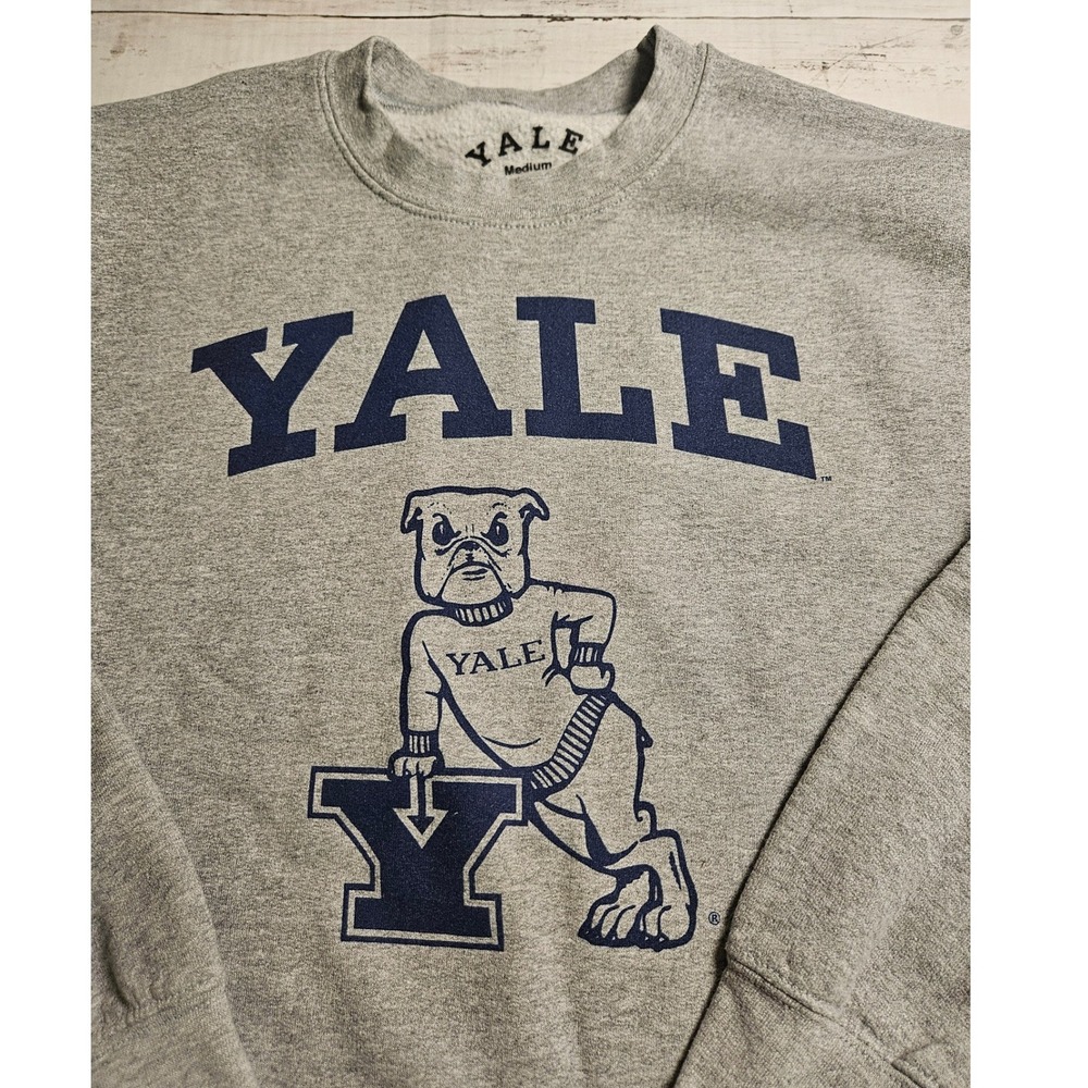 Yale University Bulldogs Sweatshirt Mens M Gray Crewneck‎ Handsome Dan Mascot
